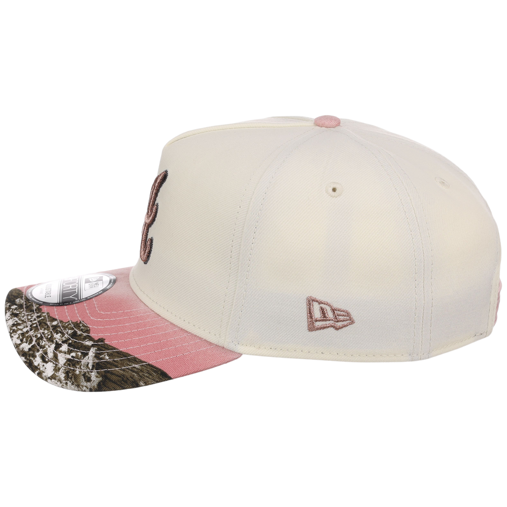 Atlanta Braves MLB Chrome Pink Realtree New Era 9FORTY A-Frame