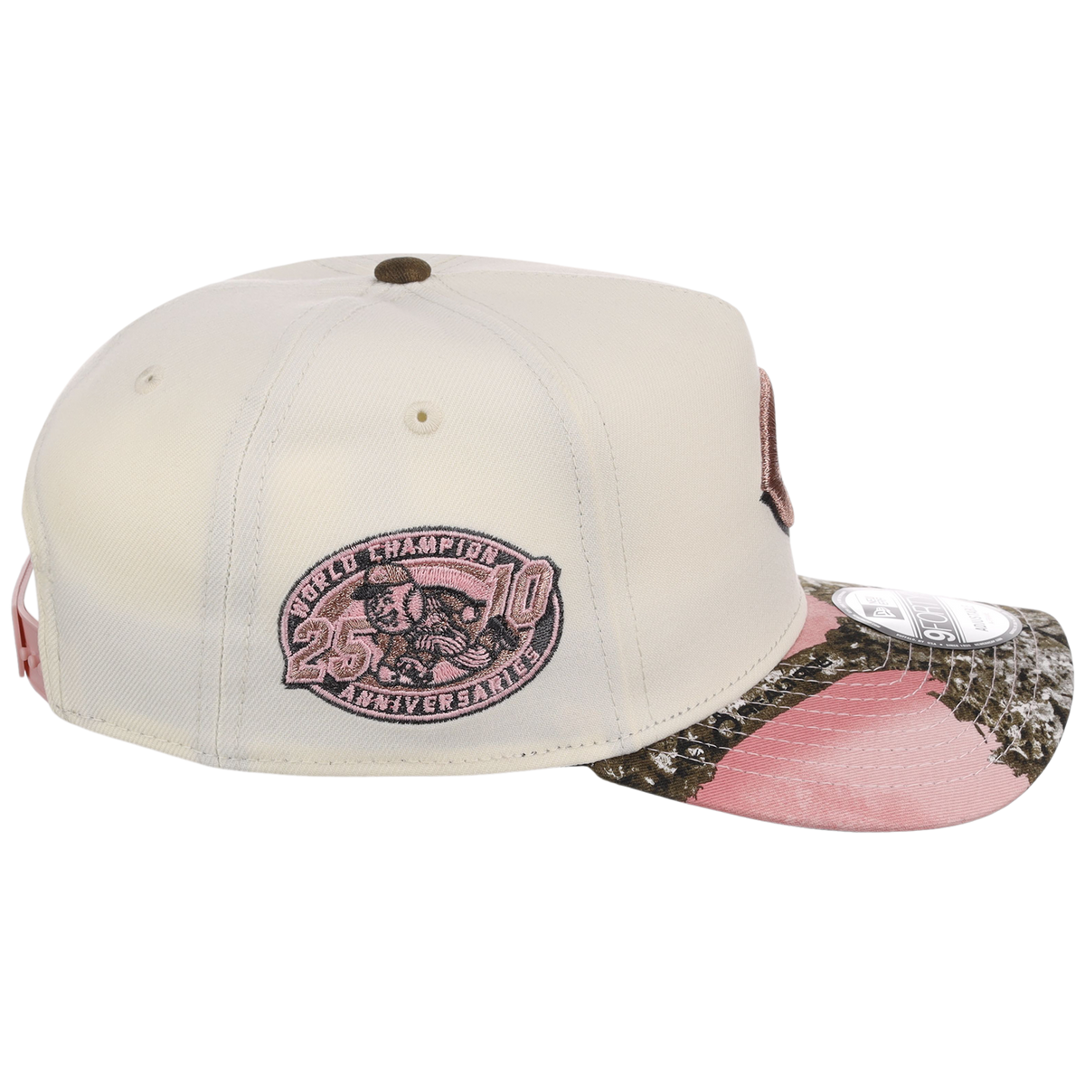 Cincinnati Reds MLB Chrome Pink Realtree New Era 9FORTY A-Frame
