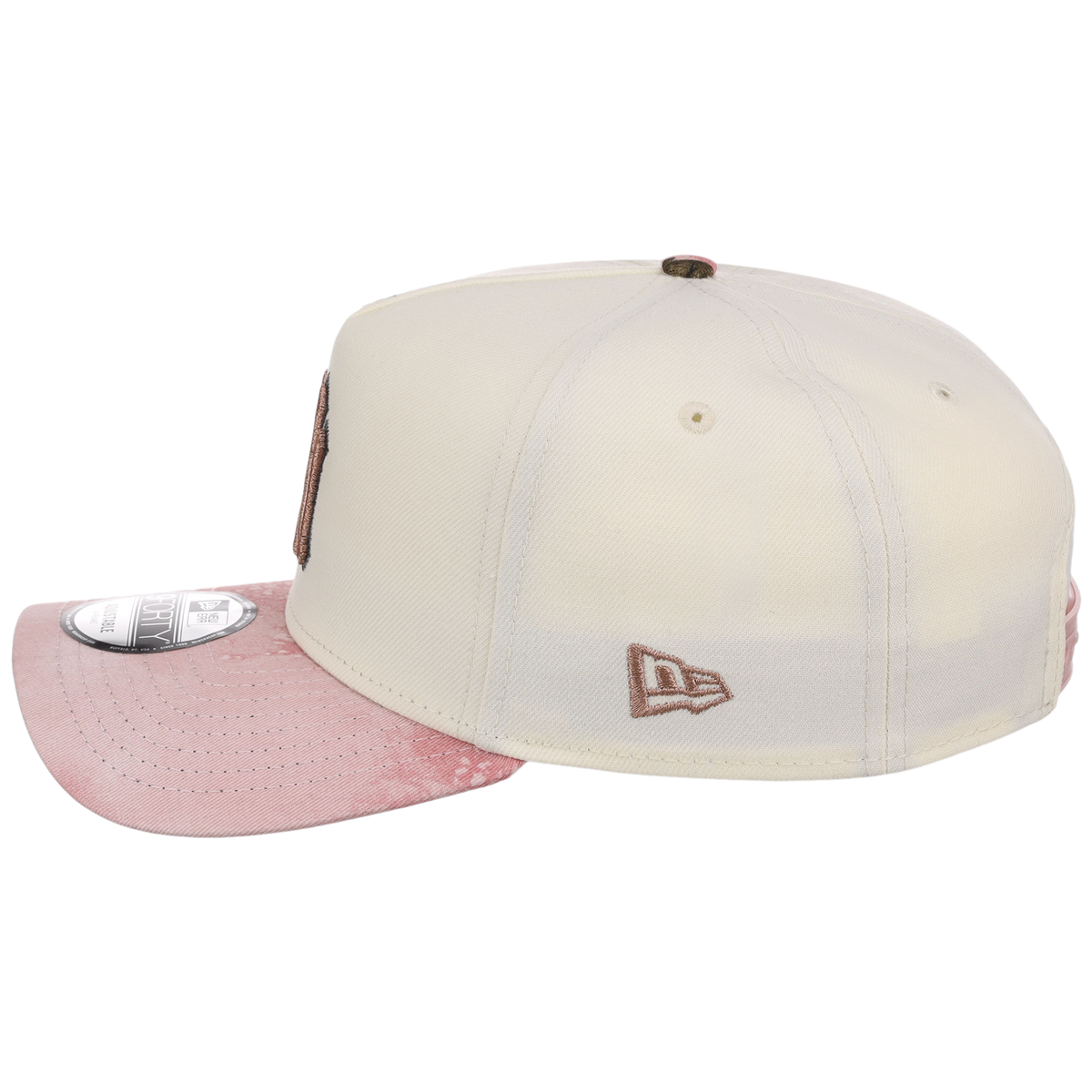 New York Yankees MLB Chrome Pink Realtree New Era 9FORTY A-Frame