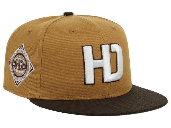 Lids Hat Drop Branded HD Fitted Cap - Black/Black/Gold – LidsHatDrop