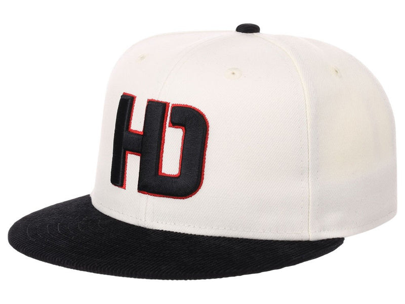 Lids Hat Drop Branded HD Fitted Cap - Ivory/Black/Grey