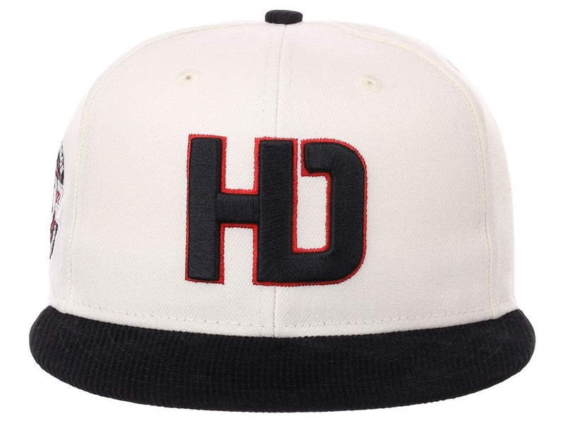 Lids Hat Drop Branded HD Fitted Cap - Ivory/Black/Grey